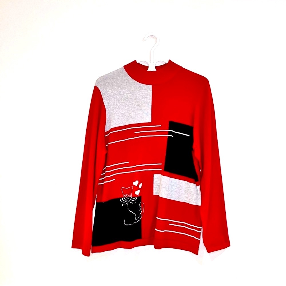 Emotions Red sweater with cat pattern and round neck. Very large size, plus size